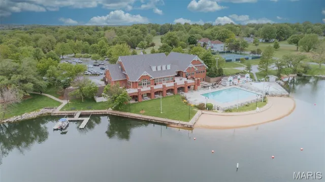 $644,500 | 1116 South Charlemagne Drive, Lake St. Louis, MO 63367