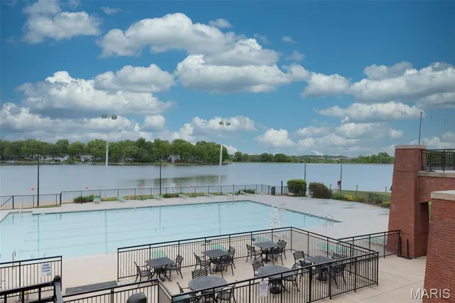 $644,500 | 1116 South Charlemagne Drive, Lake St. Louis, MO 63367