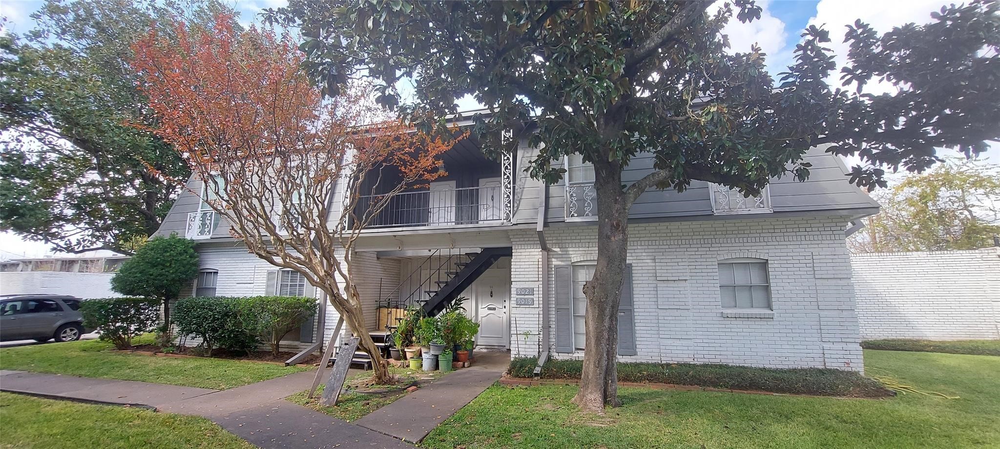 9017 Rue Cambon Street, Unit 98 Houston, TX 77074 - Photo 2 of 11