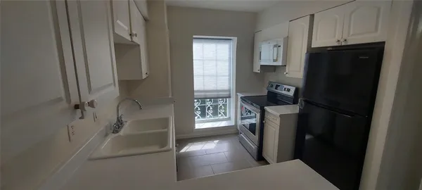 $1,200 | 9017 Rue Cambon Street, Unit 98, Houston, TX 77074