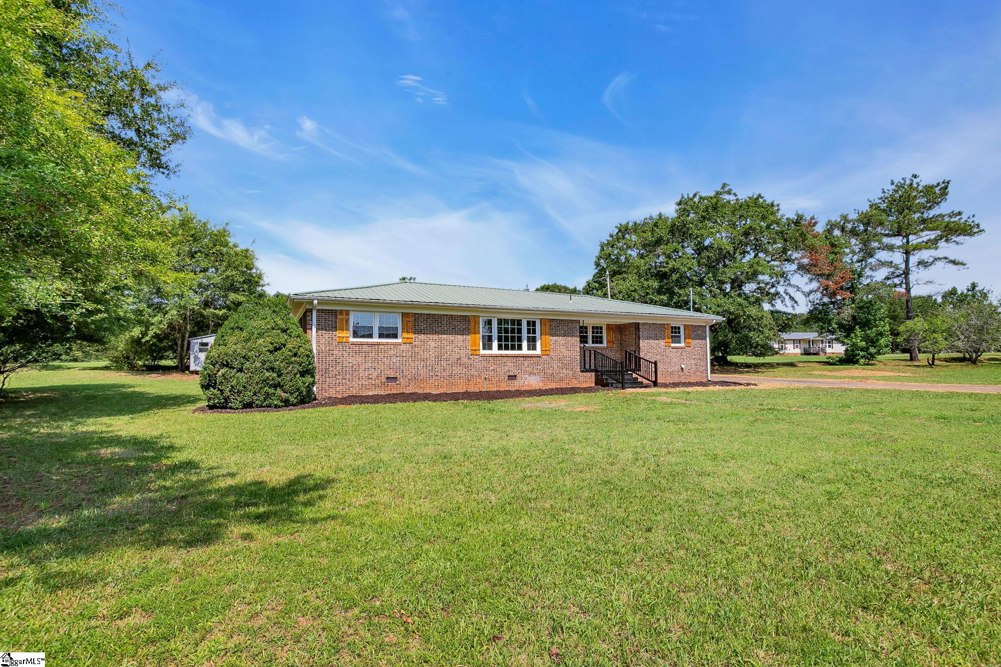 1500 Mountain View Road Anderson, SC 29626 - Photo 2 of 37