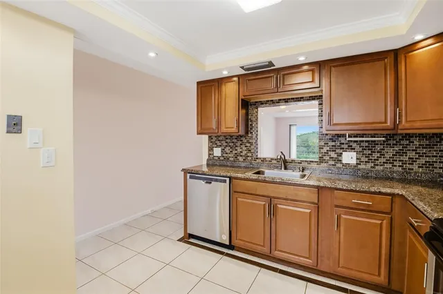 $2,250 | 2505 Antigua Terrace, Unit D4, Coconut Creek, FL 33066