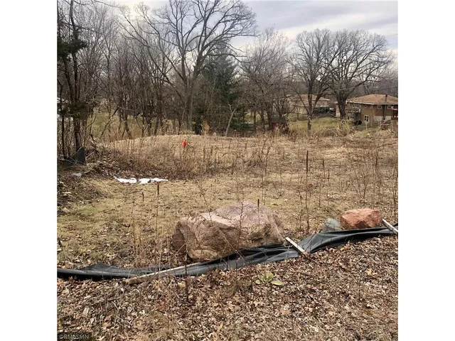 $119,000 | 14920 Sharon Lane, Burnsville, MN 55306