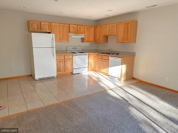 $1,300 | 1271 Pinewood Trail, New Richmond, WI 54017