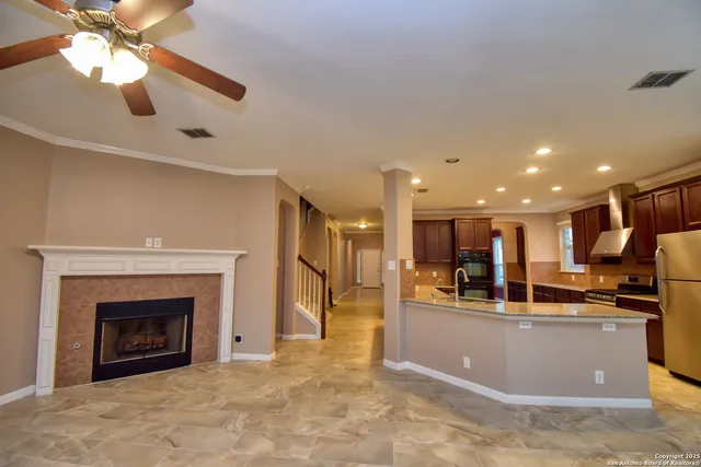 a view of a kitchen and kitchen