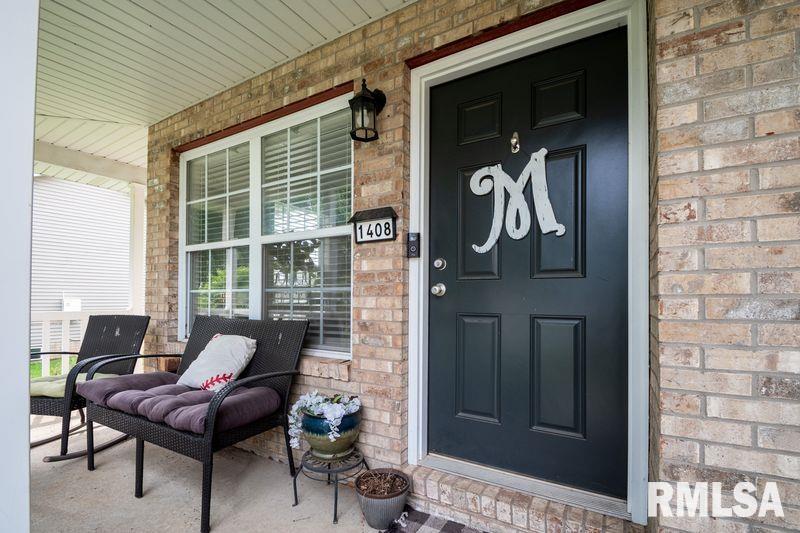 1408 West Cloverdale Road Chillicothe, IL 61523 - Photo 3 of 32