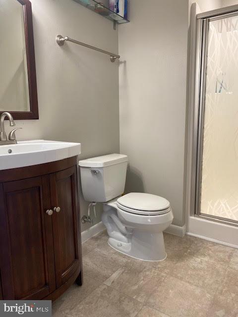 60 Brandy Road Front Royal, VA 22630 - Photo 7 of 37 Main Level Bathroom 2