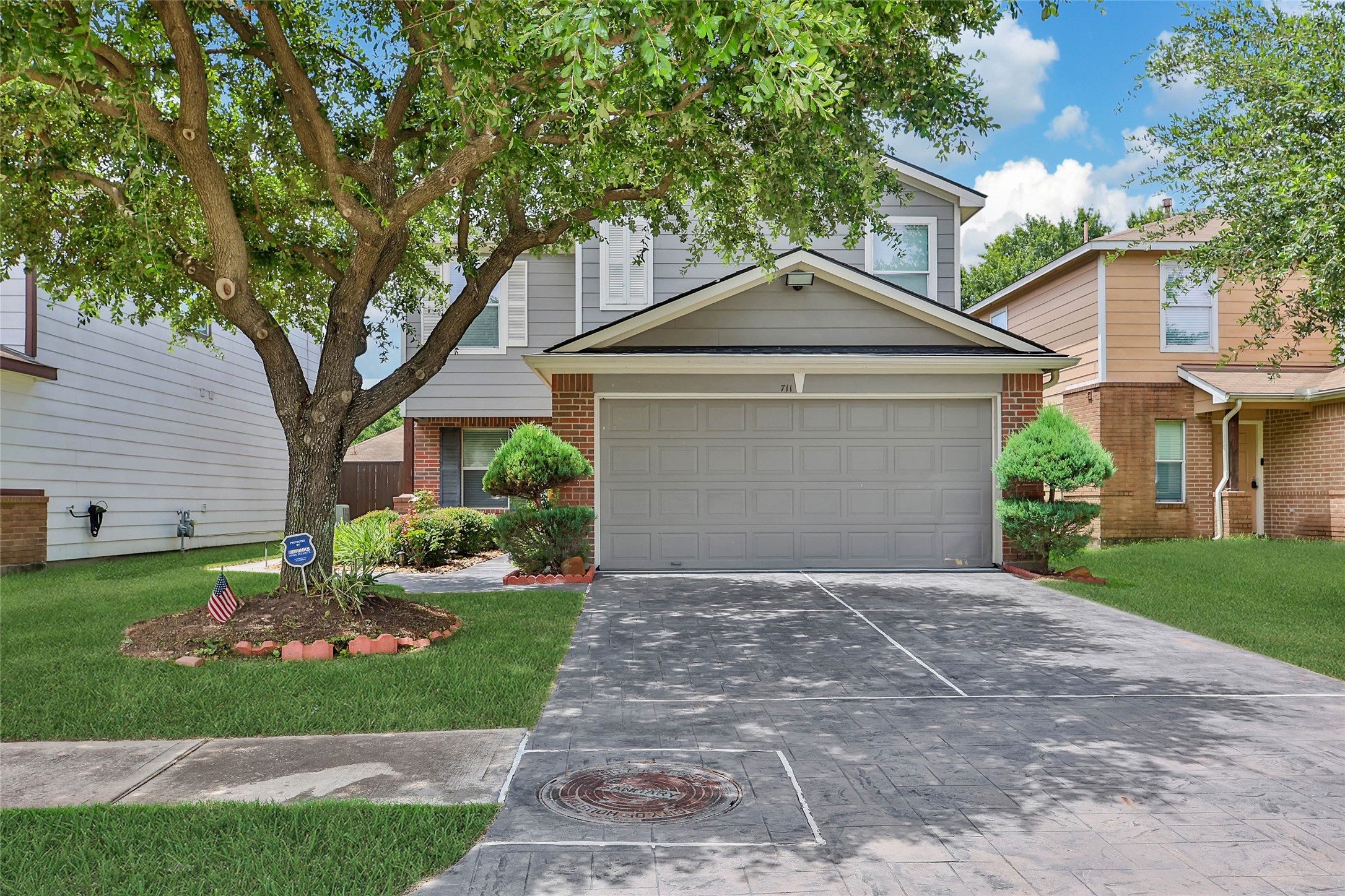 711 Remwick Drive Houston, TX 77073 - Photo 2 of 32