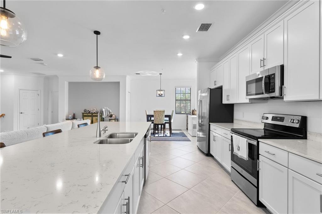 2375 Montserrat Lane, Unit 201 Naples, FL 34120 - Photo 2 of 44