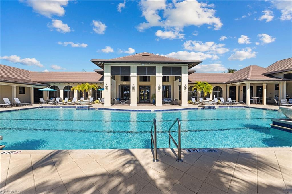 2375 Montserrat Lane, Unit 201 Naples, FL 34120 - Photo 33 of 44