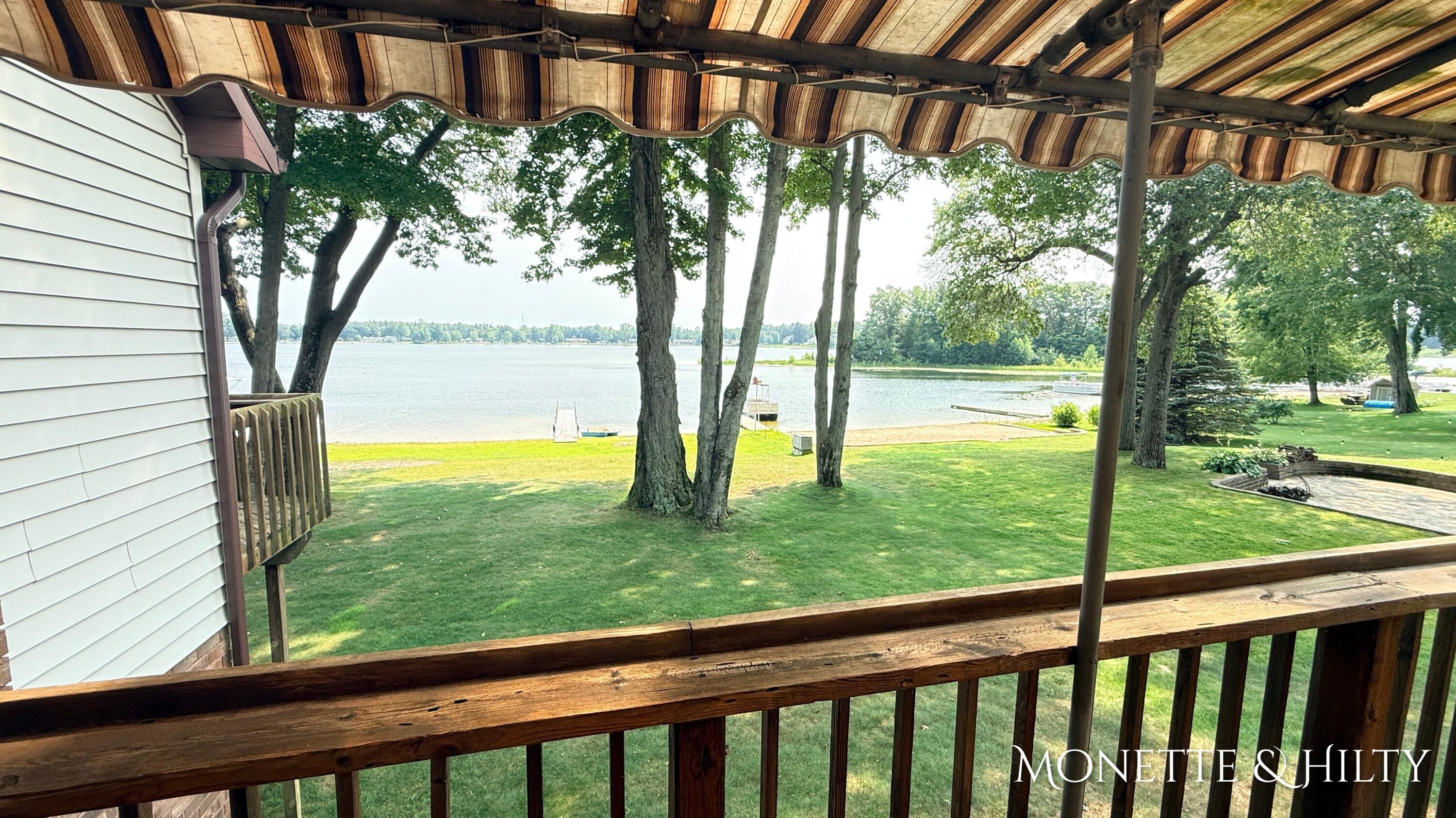 2883 Lakeshore Road Twin Lake, MI 49457 - Photo 16 of 49 IMG_E6878
