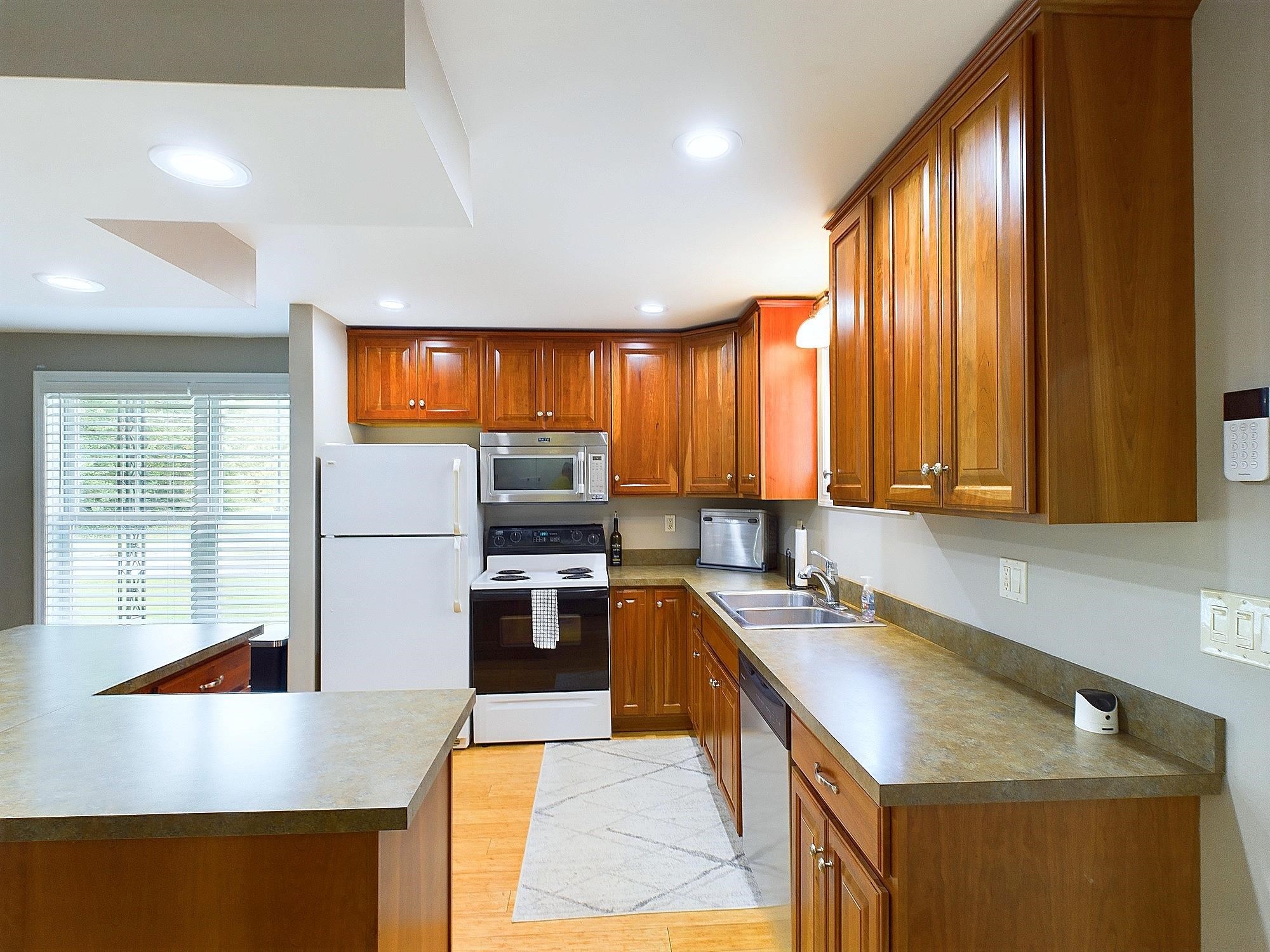 526 River Road Canaan, VT 05902 - Photo 33 of 38 Gallery Image 33
