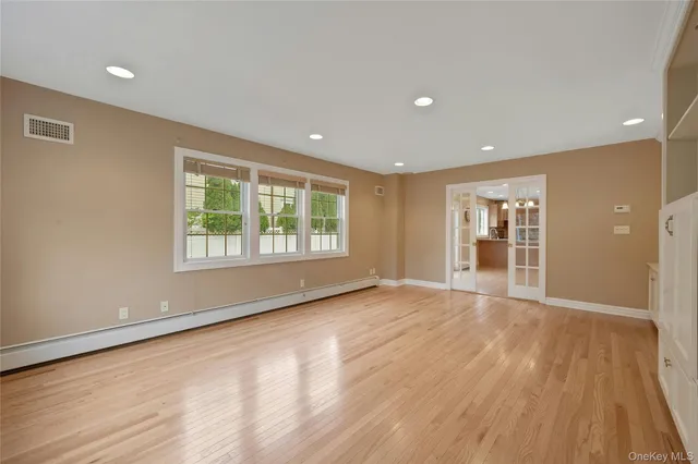 $1,395,000 | 95 Clarence Road, Scarsdale, NY 10583