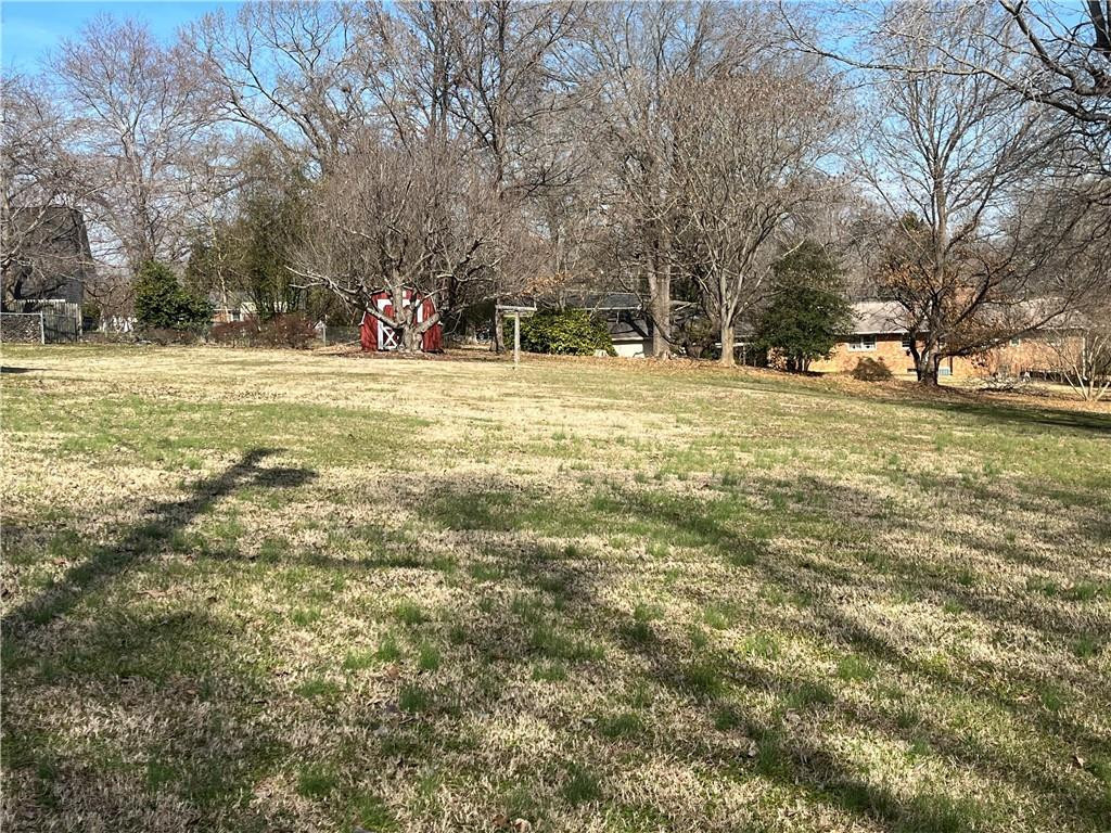 1727 Greentree Road Burlington, NC 27217 - Photo 3 of 36 Gallery Image 3