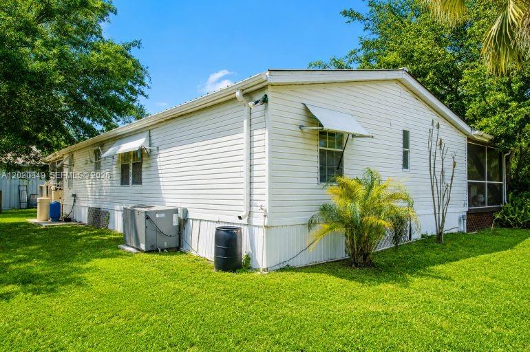 3880 Packinghouse Road Alva, FL 33920 - Photo 45 of 47