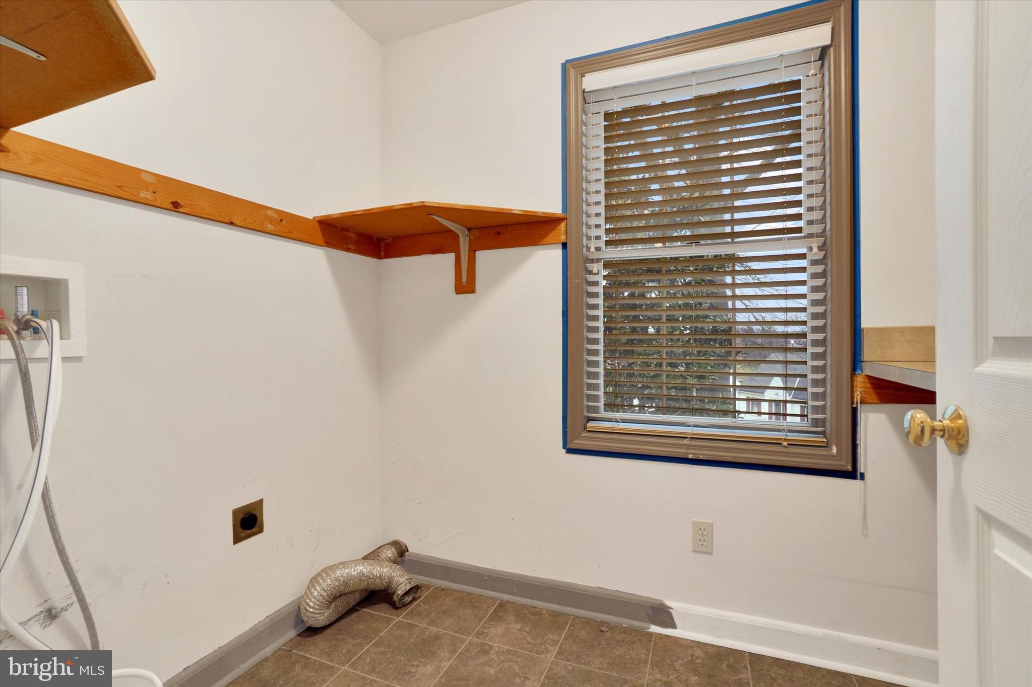 22 Ridgeway Drive York, PA 17404 - Photo 17 of 27 Gallery Image 17