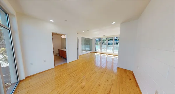 $1,499,999 | 3450 Cahuenga Boulevard, Unit 301, Los Angeles, CA 90068