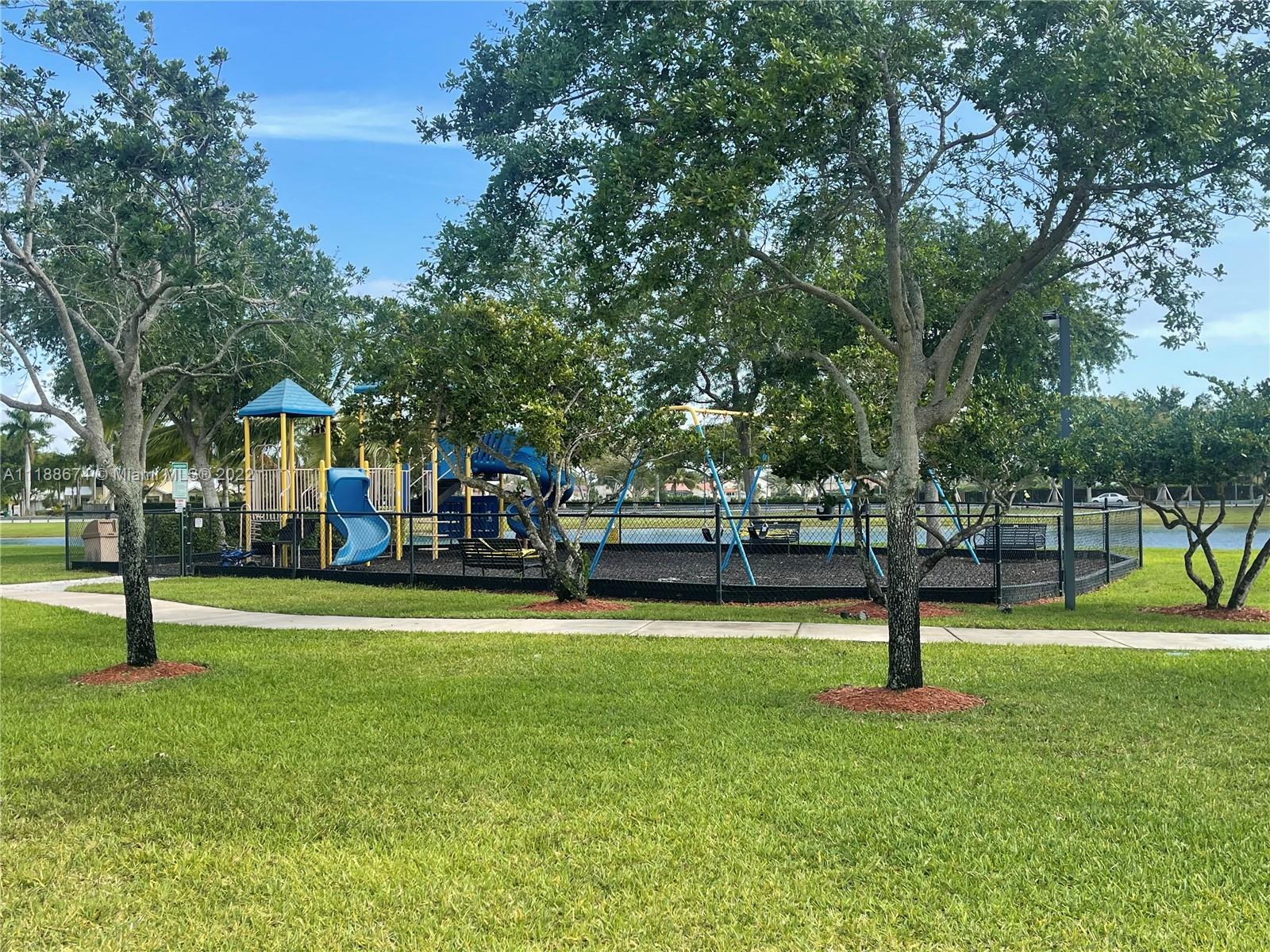 22731 Southwest 88th Place, Unit 101 Cutler Bay, FL 33190 - Photo 20 of 25