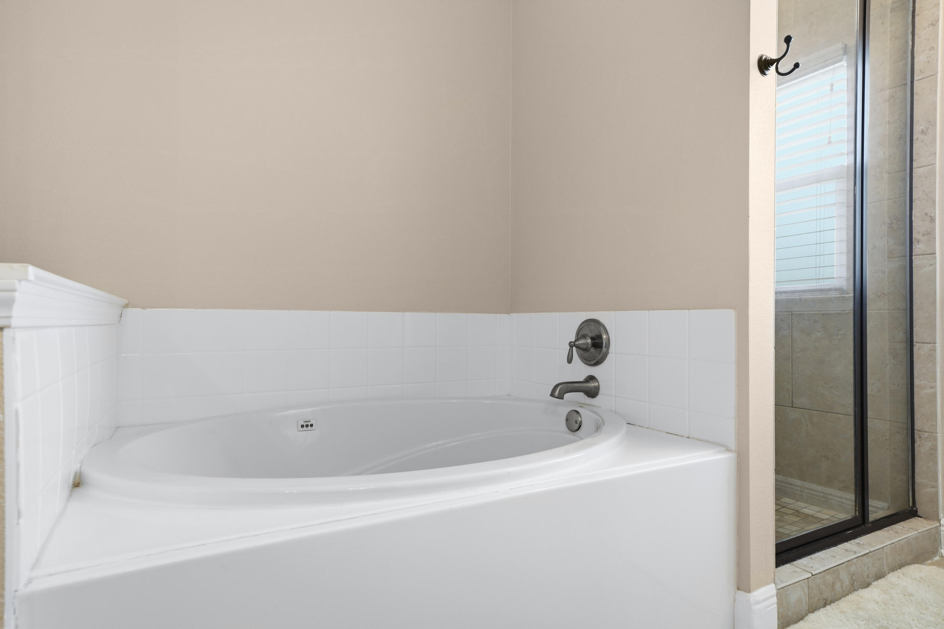 135 Grayling Way Inlet Beach, FL 32461 - Photo 10 of 61 a bathroom with a bathtub