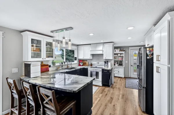 $660,000 | 27164 Gunning Road, Davenport, WA 99122