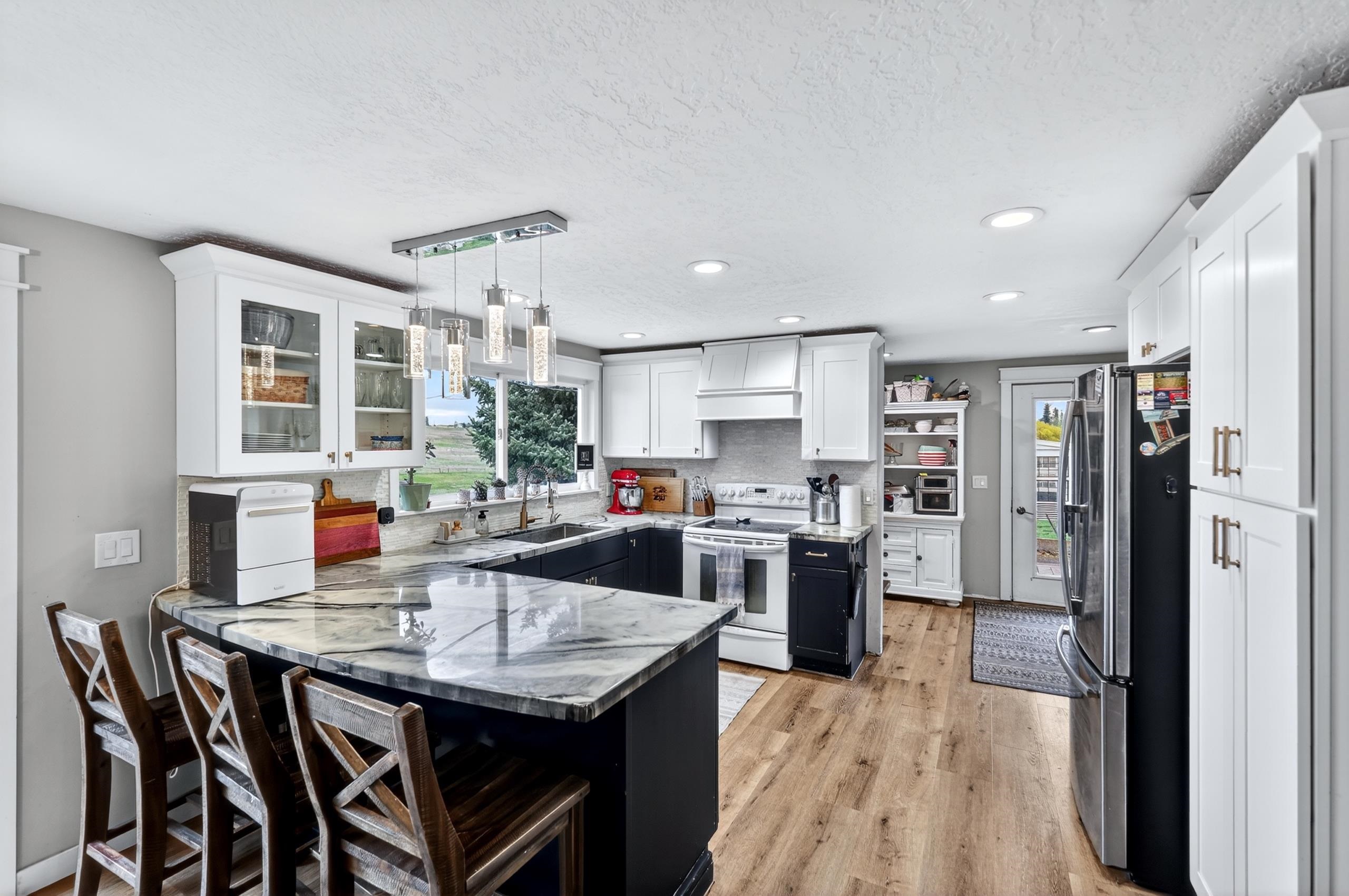 27164 Gunning Road Davenport, WA 99122 - Photo 11 of 50