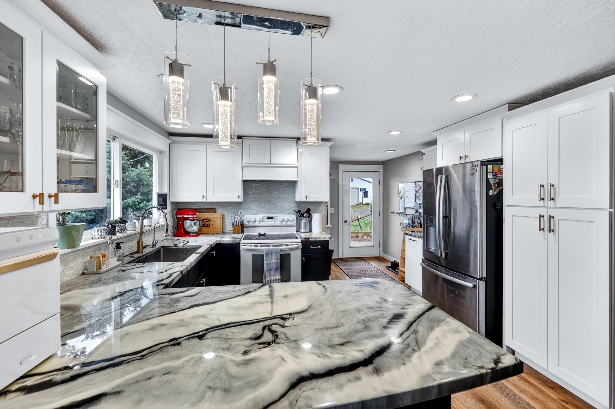 27164 Gunning Road Davenport, WA 99122 - Photo 12 of 50