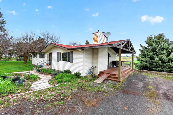 $660,000 | 27164 Gunning Road, Davenport, WA 99122
