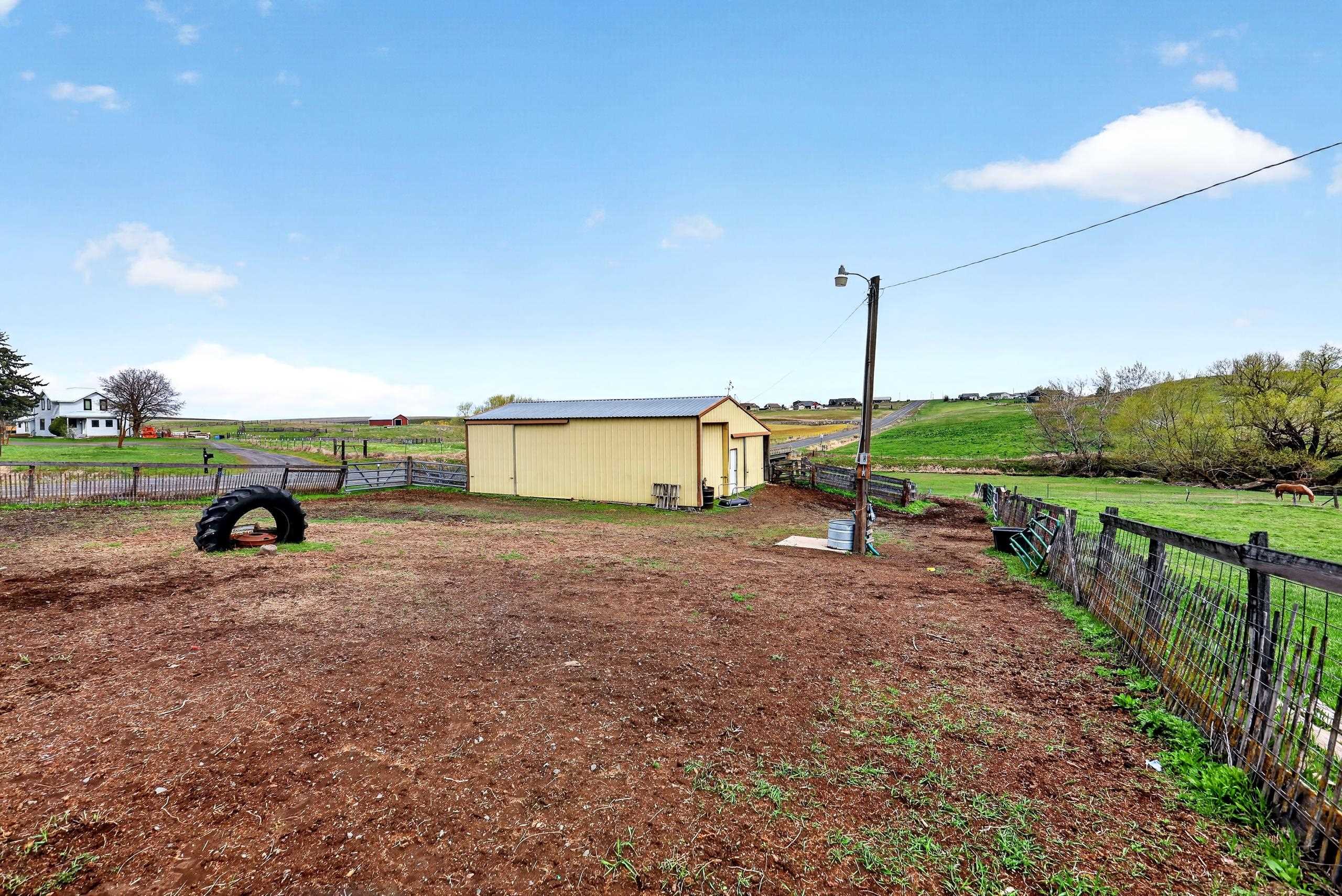 27164 Gunning Road Davenport, WA 99122 - Photo 38 of 50