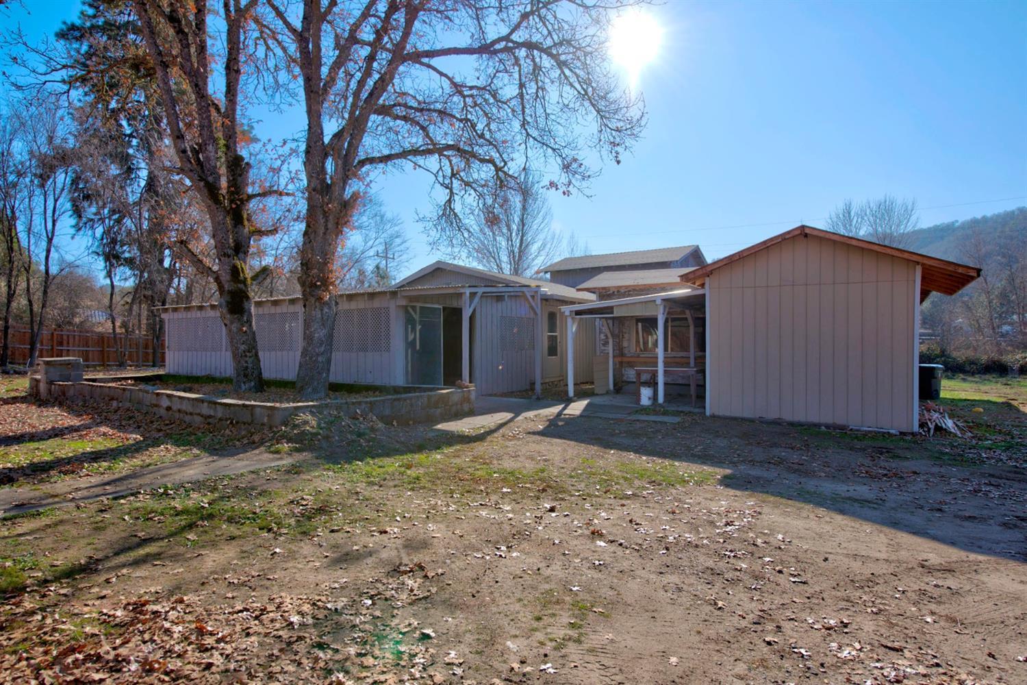 10317 Blackwell Road Central Point, OR 97502 - Photo 2 of 26 Additional Photo