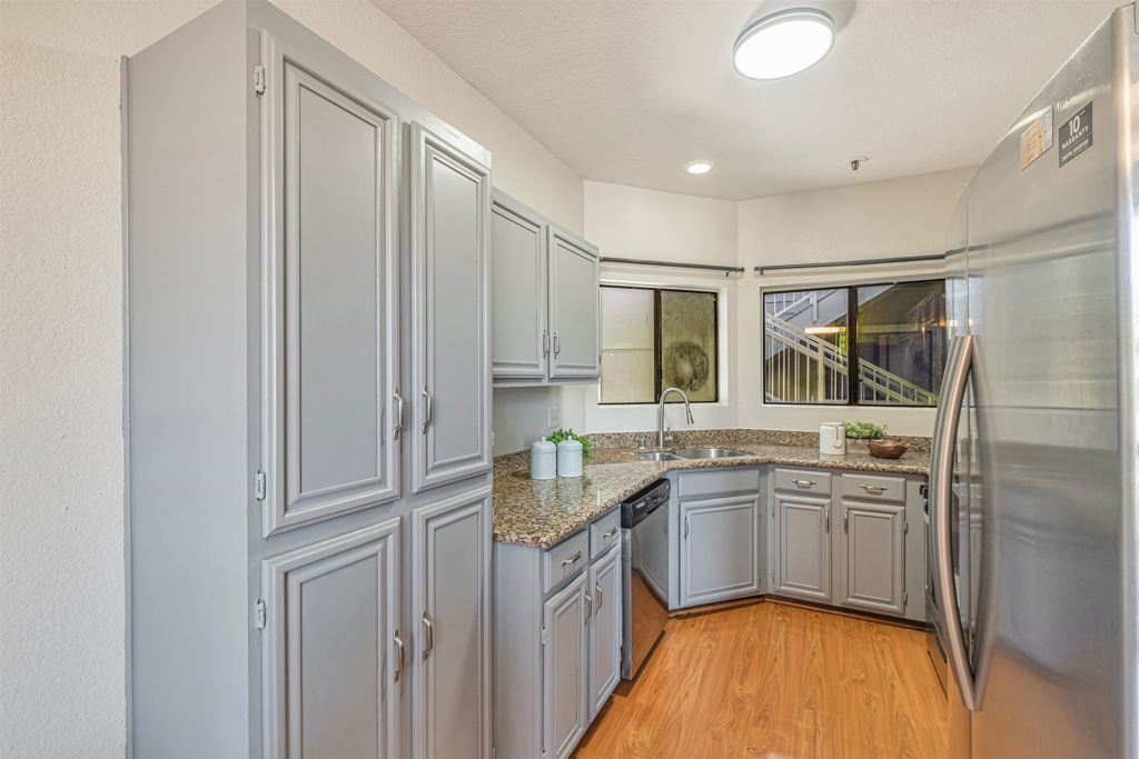 3402-3402 Pinewood Terrace, Unit 211 Fremont, CA 94536 - Photo 7 of 34