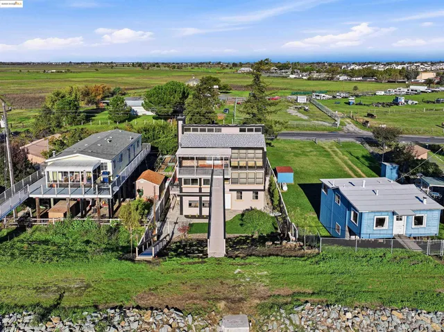 $924,000 | 2796 Taylor Road, Bethel Island, CA 94511