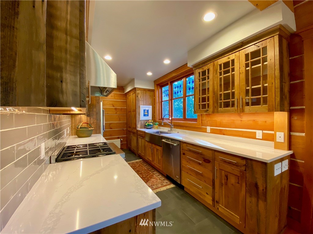 514 Laporte Road Orcas Island, WA 98245 - Photo 13 of 34 Gallery Image 13
