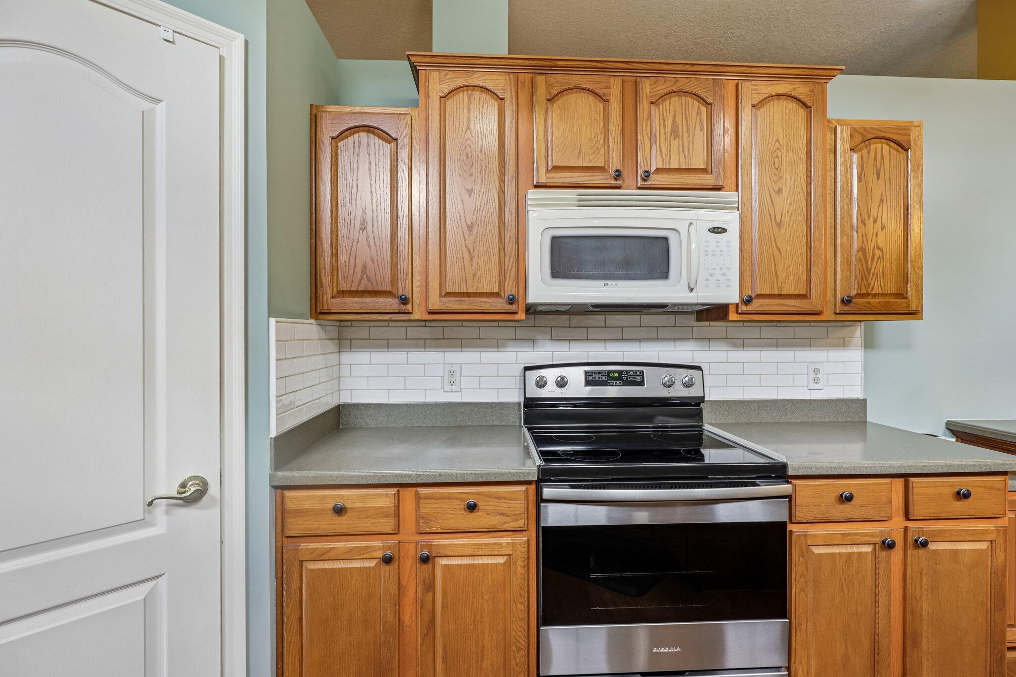 876 Flint Ridge Newport, KY 41076 - Photo 21 of 43 Kitchen