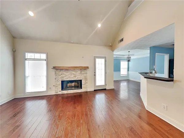 $2,150 | 17 Derby Way Northeast, Cartersville, GA 30121