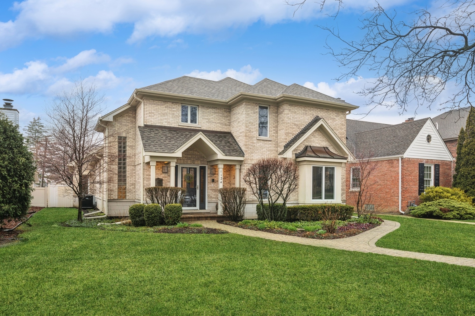 1124 Vine Avenue Park Ridge, IL 60068 - Photo 1 of 37