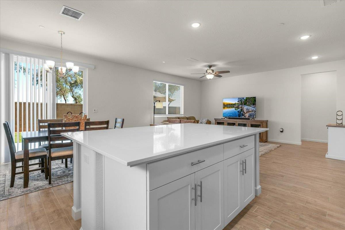 1183 Encore Way West Madera, CA 93636 - Photo 12 of 46