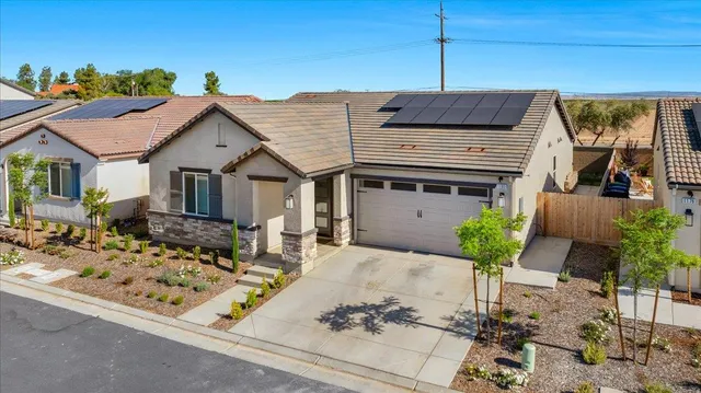 $460,000 | 1183 Encore Way West, Madera, CA 93636