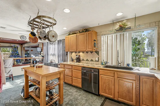 $415,000 | 1131 Fairway Court Northeast, Palm Bay, FL 32905