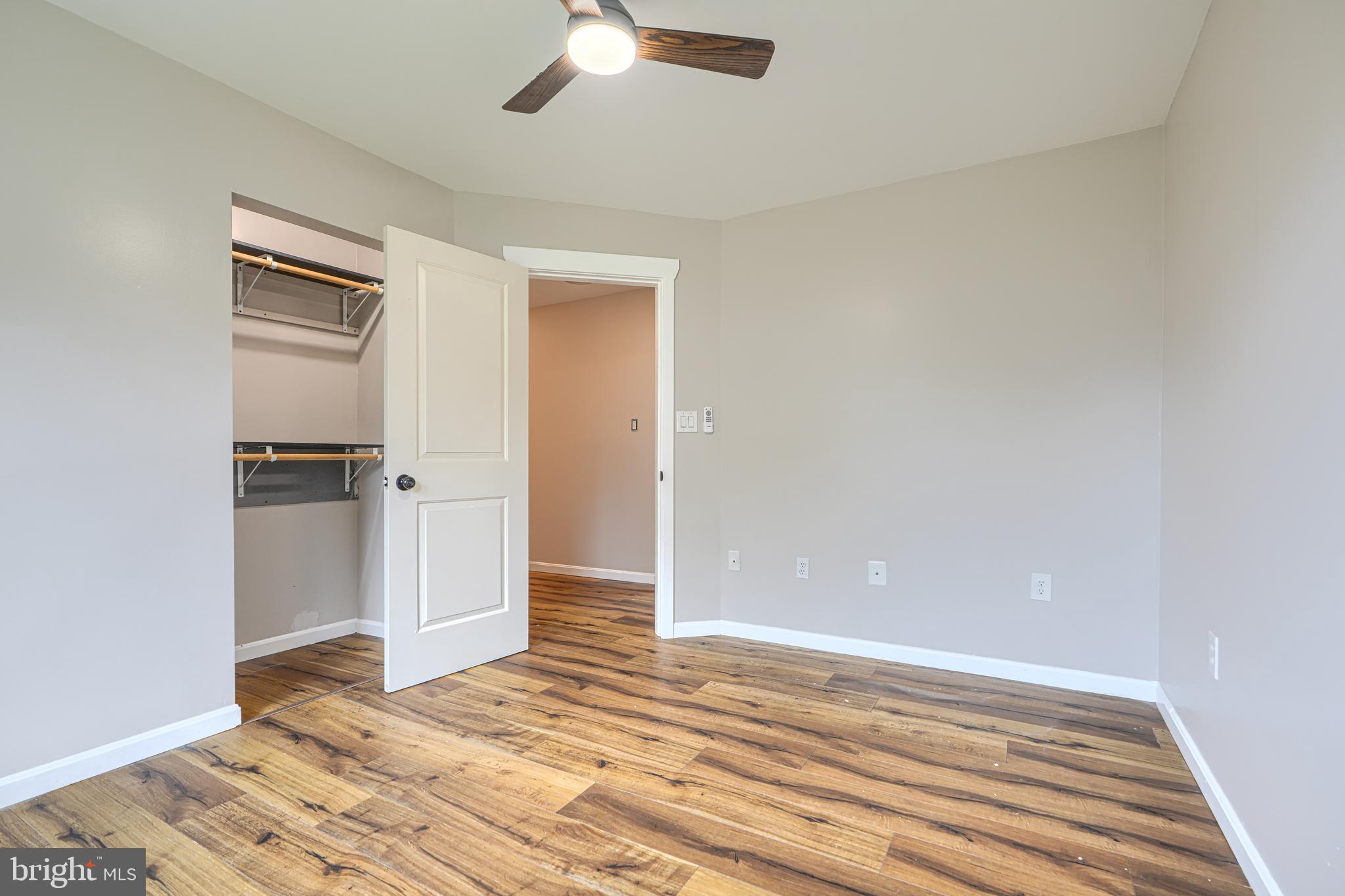 1813 Potomac Road Edgewater, MD 21037 - Photo 35 of 101 Bedroom with closet doors