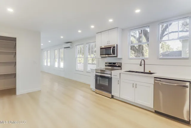 $1,575 | 270 Mc Donnell Avenue, Biloxi, MS 39531