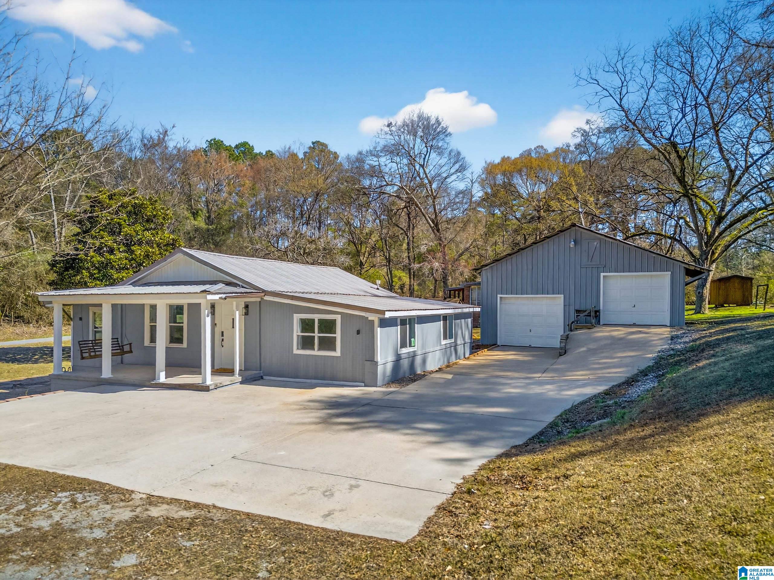 1423 Peaceburg Road Weaver, AL 36277 - Photo 2 of 34