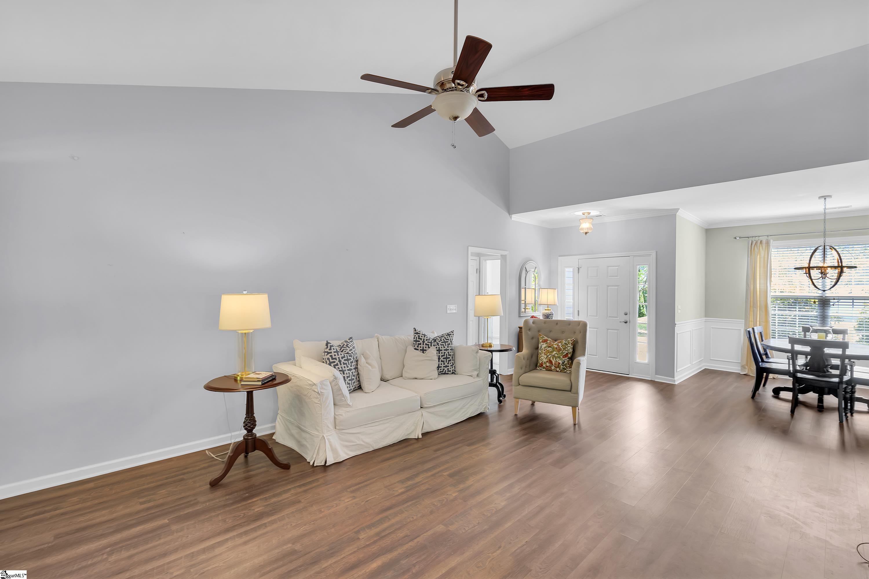 140 Fledgling Way Easley, SC 29642 - Photo 4 of 28 Gallery Image 4
