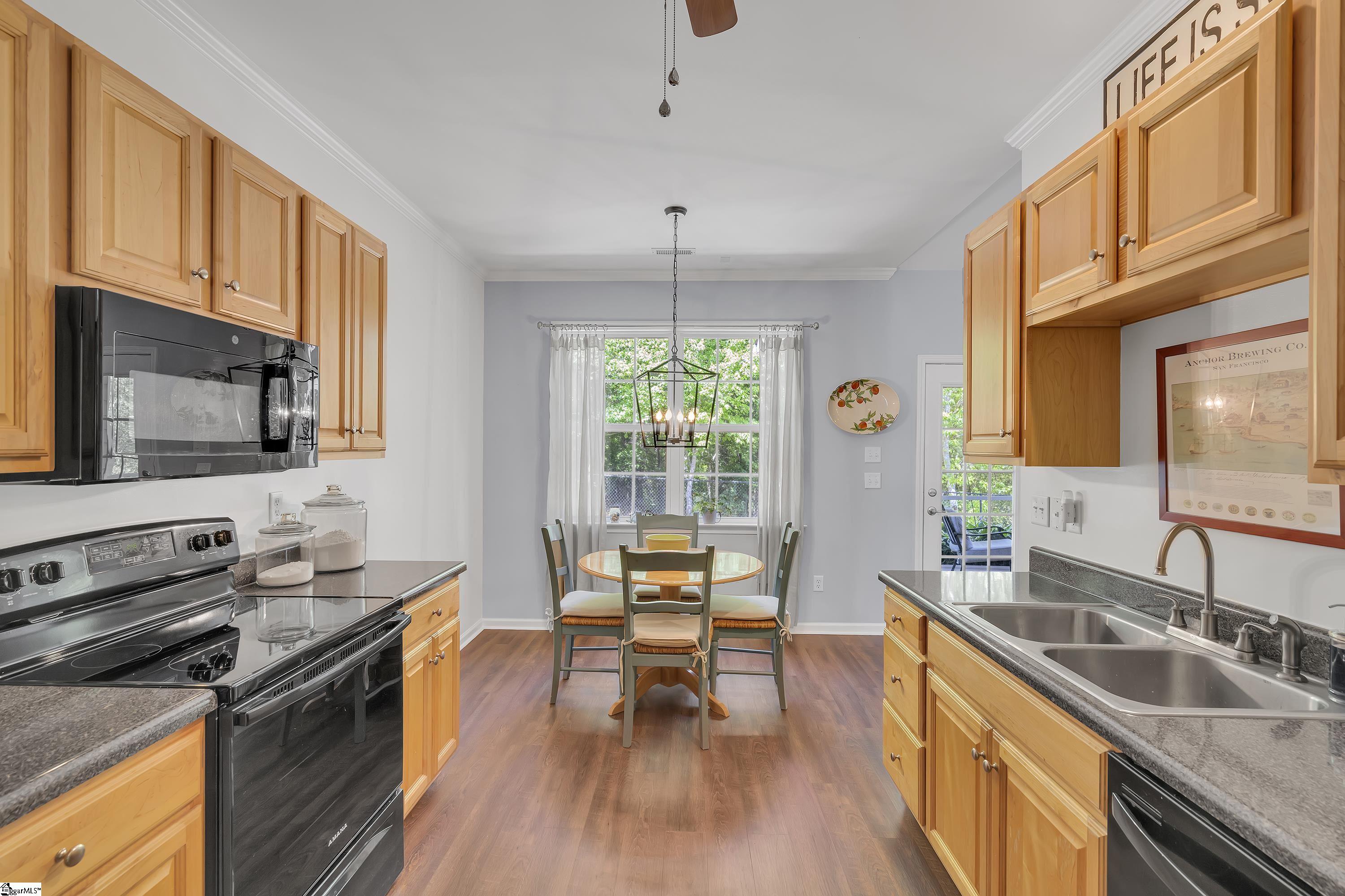 140 Fledgling Way Easley, SC 29642 - Photo 8 of 28 Gallery Image 8