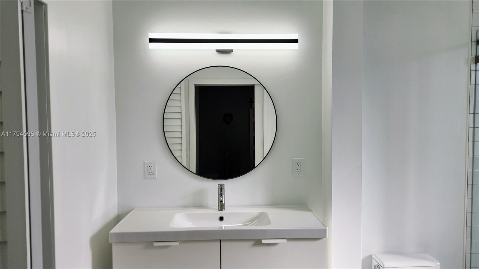 2489 Southwest 11th Street, Unit 2 Miami, FL 33135 - Photo 15 of 18