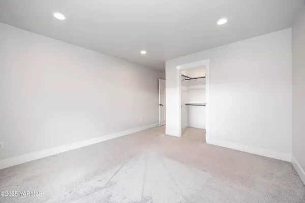 $515,500 | 1901 Beacon Road, Grandview, WA 98930