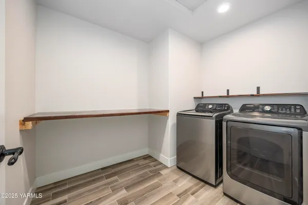 $515,500 | 1901 Beacon Road, Grandview, WA 98930