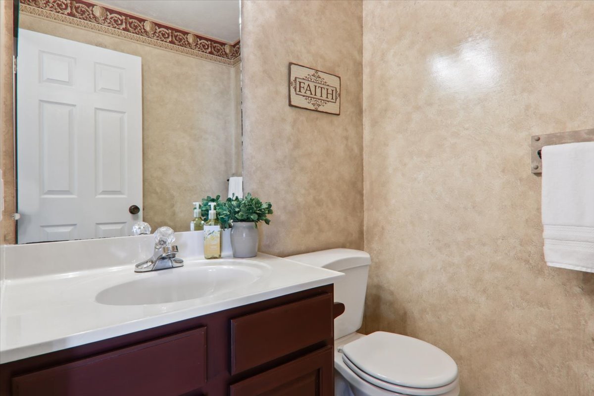 708 Havens Drive Hudson, IL 61748 - Photo 17 of 44