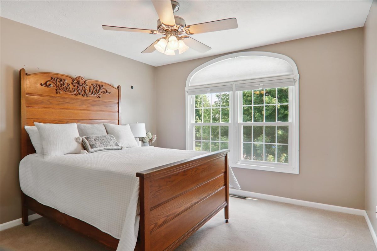 708 Havens Drive Hudson, IL 61748 - Photo 23 of 44