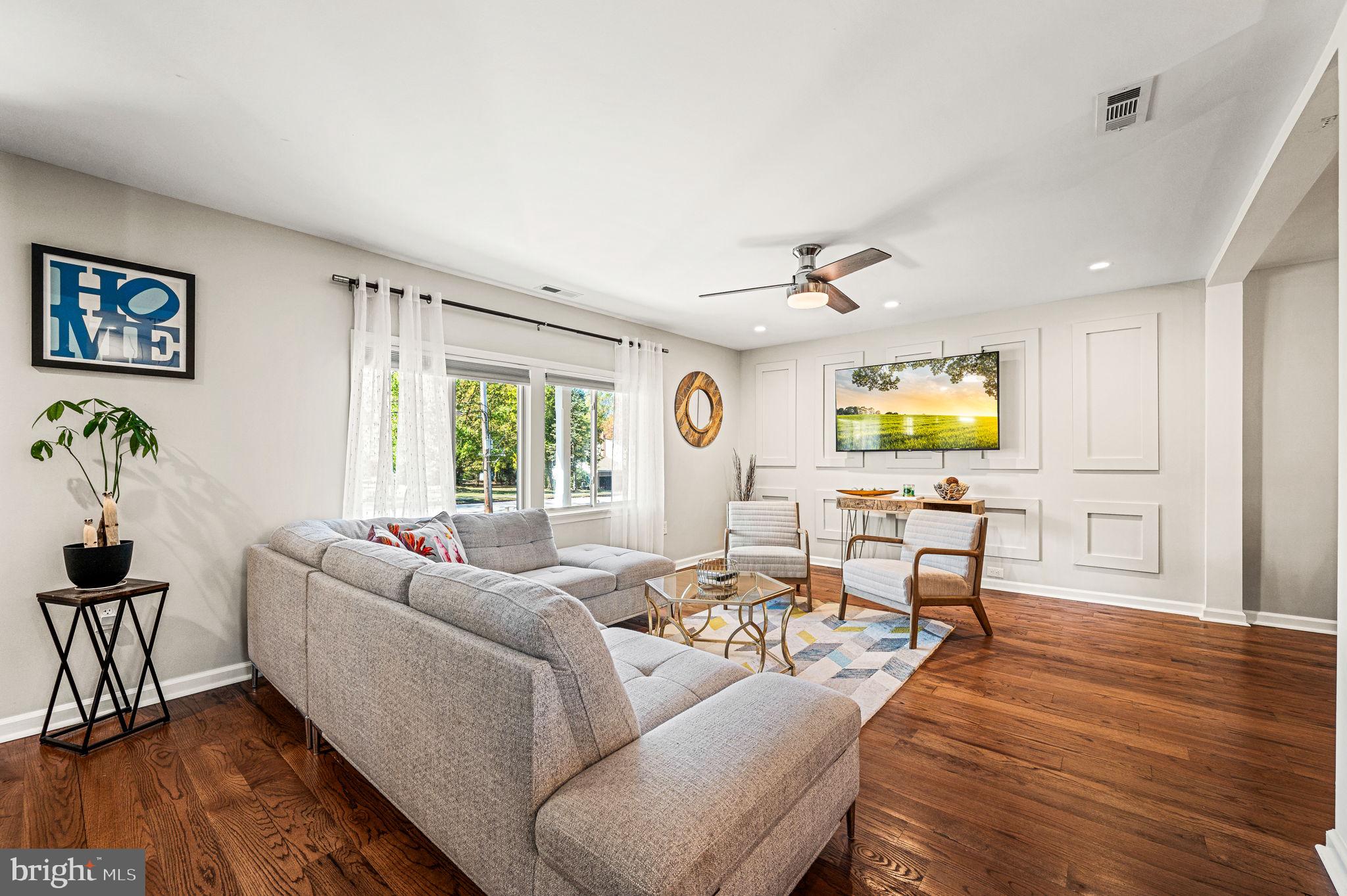 902 Jode Road Norristown, PA 19403 - Photo 4 of 40