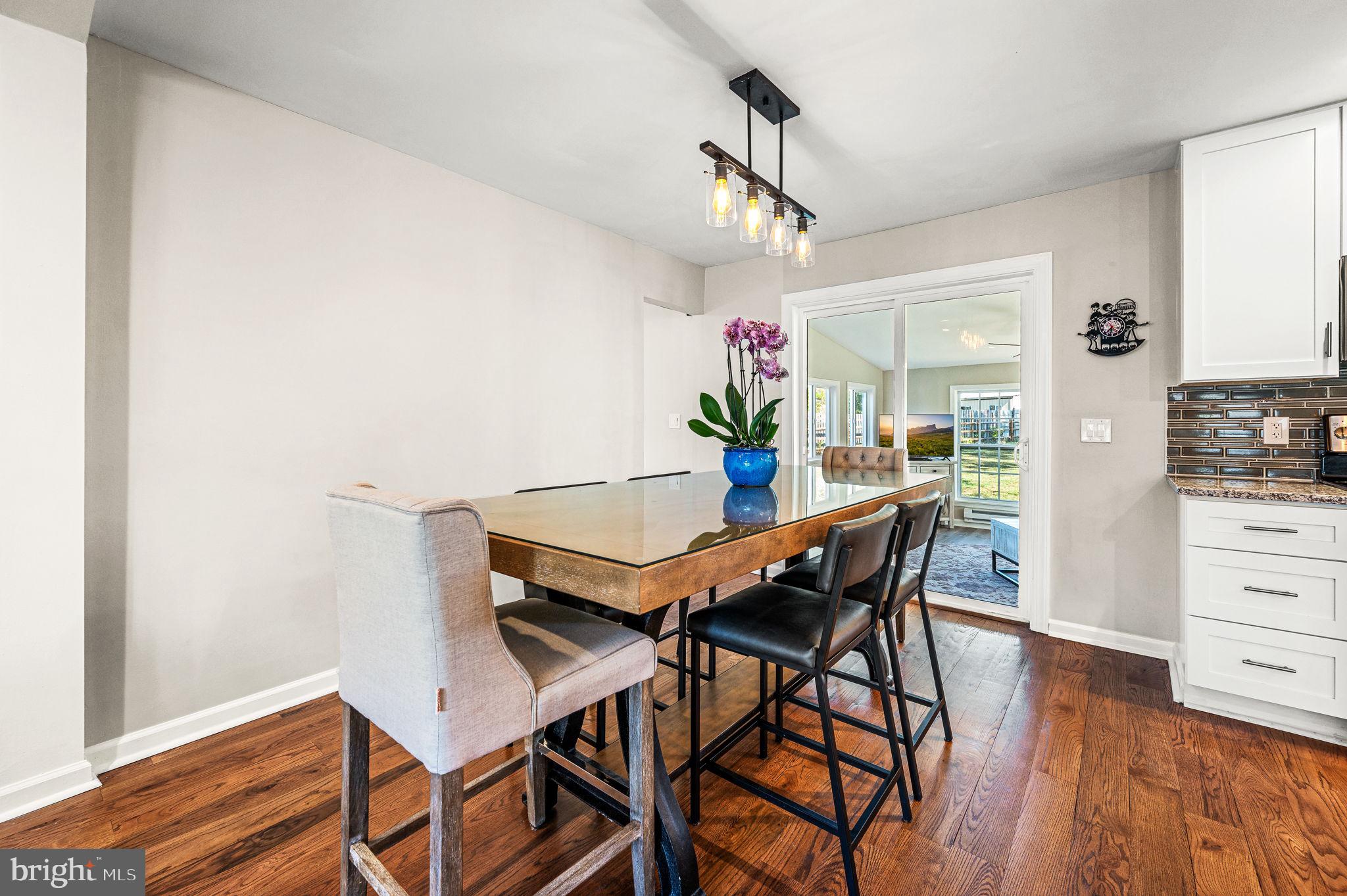 902 Jode Road Norristown, PA 19403 - Photo 9 of 40